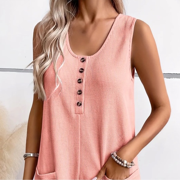 New Waffle-Knit Sleeveless Romper - Picture 2 of 2